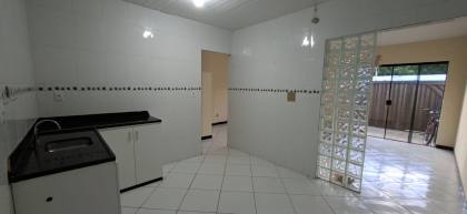 CASA À VENDA NA ARUANA - 2/4 PROXIMO AO AEROPORTO
