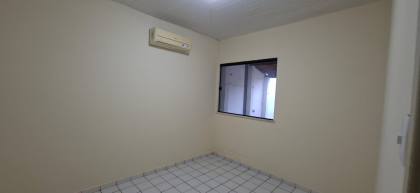 CASA À VENDA NA ARUANA - 2/4 PROXIMO AO AEROPORTO