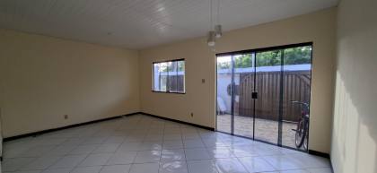 CASA À VENDA NA ARUANA - 2/4 PROXIMO AO AEROPORTO
