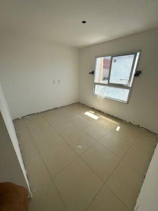 Apartamento à Venda no Mirante Mar - Atalaia