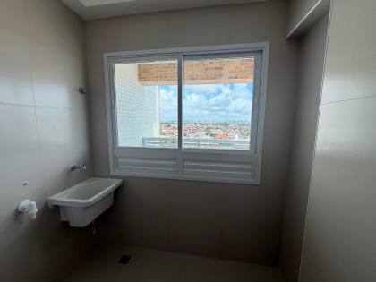 APARTAMENTO À VENDA NO BAYSIDE RESIDENCE - COROA DO MEIO
