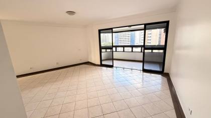 Apartamento com 4/4 a venda em frente ao shopping Jardins