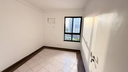 Apartamento com 4/4 a venda em frente ao shopping Jardins