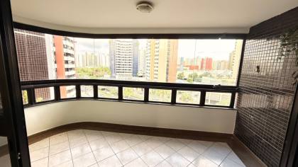Apartamento com 4/4 a venda em frente ao shopping Jardins