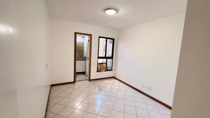 Apartamento com 4/4 a venda em frente ao shopping Jardins