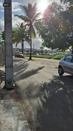 Casa a venda na Avenida Chanceler Osvaldo Aranha