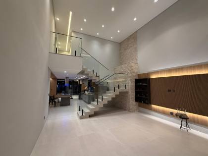Casa a venda no Alphaville Sergipe - 4/4, piscina, acabamento diferenciado
