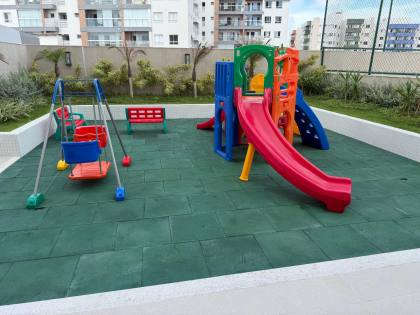 Apartamento de 1/4  frente mar a venda no Bayside Residence - Coroa do Meio