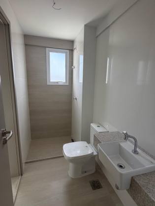 Apartamento de 2/4  frente mar a venda no Bayside Residence - Coroa do Meio