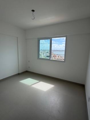 Apartamento de 2/4  frente mar a venda no Bayside Residence - Coroa do Meio