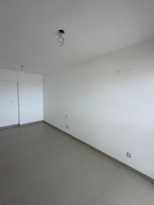 Apartamento de 2/4  frente mar a venda no Bayside Residence - Coroa do Meio