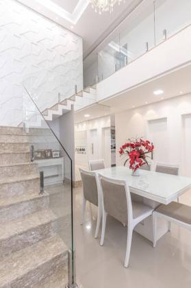 Casa à venda no Condomínio Costa Marina -4/4 | 3 suítes | Frente Leste | Área gourmet e piscina