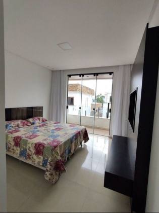 Casa à venda no Condomínio Costa Marina -4/4 | 3 suítes | Frente Leste | Área gourmet e piscina