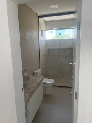 Casa à venda no Condomínio Costa Marina -4/4 | 3 suítes | Frente Leste | Área gourmet e piscina