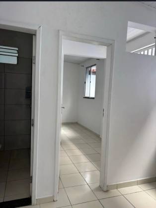 Casa ampla 5/4 - Próximo à Praia
