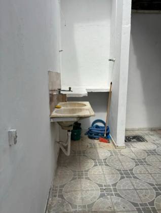 Casa ampla 5/4 - Próximo à Praia