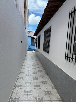 Casa ampla 5/4 - Próximo à Praia