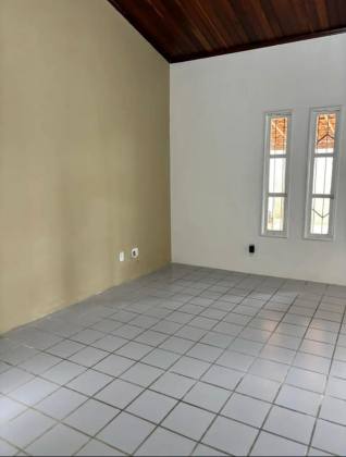 Casa ampla 5/4 - Próximo à Praia