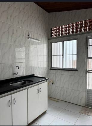 Casa ampla 5/4 - Próximo à Praia