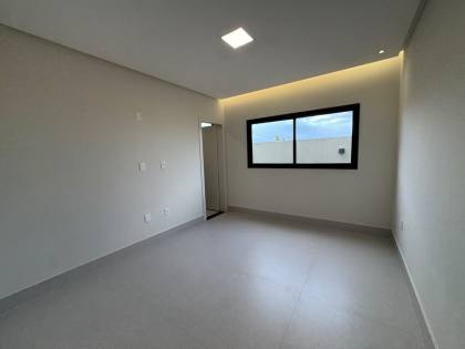 Casa à Venda – Condomínio Maluí Residence