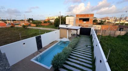 CASA NA ARUANA | CONFORTO, LAZER E SOFISTICAÇÃO