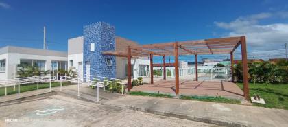Casa Moderna à Venda no Condomínio Luar da Aruana