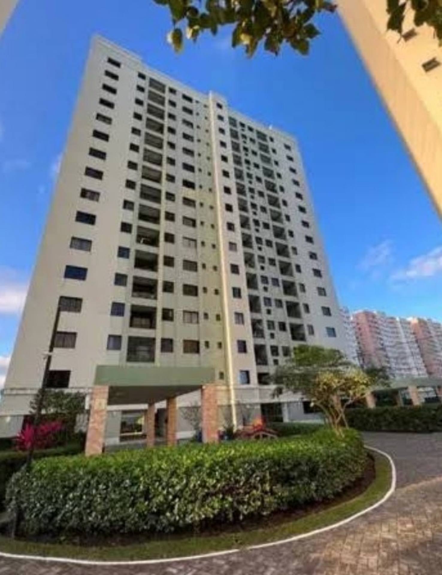 Repletto Condomínio Clube I bairro Luzia