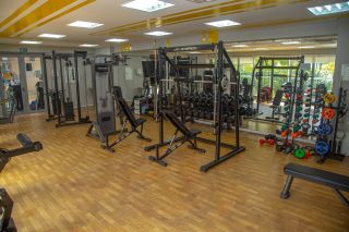 RG PERSONAL RESIDENCES