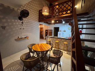Casa Reformada Para Venda com 3 quartos 1 suítes no Coqueiro em Luís Correia
