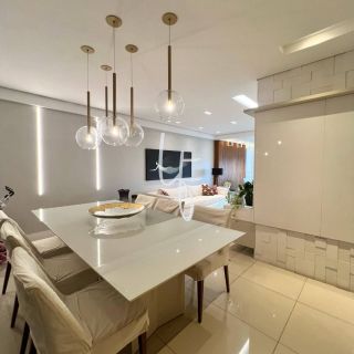 Apartamento à venda no condomínio La Madeleine
