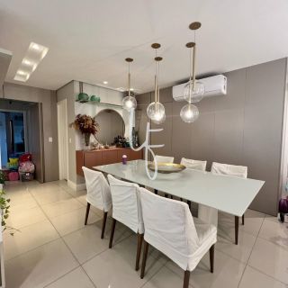 Apartamento à venda no condomínio La Madeleine