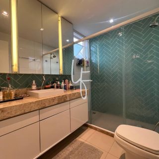 Apartamento à venda no condomínio La Madeleine