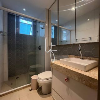 Apartamento à venda no condomínio La Madeleine