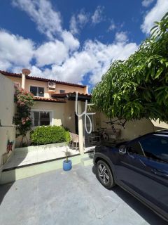 Casa Duplex Condomínio Jardim Damasco
