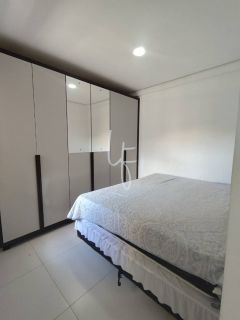 Apartamento - Condomínio Parque das Flores