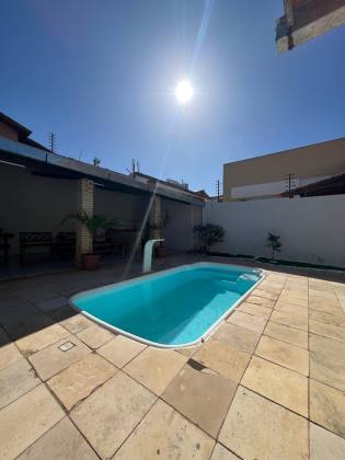 Casa de Rua - Av. Zequinha Freire