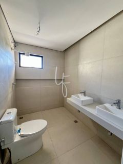 Casa 4 Suítes no Terras Alphavile 1