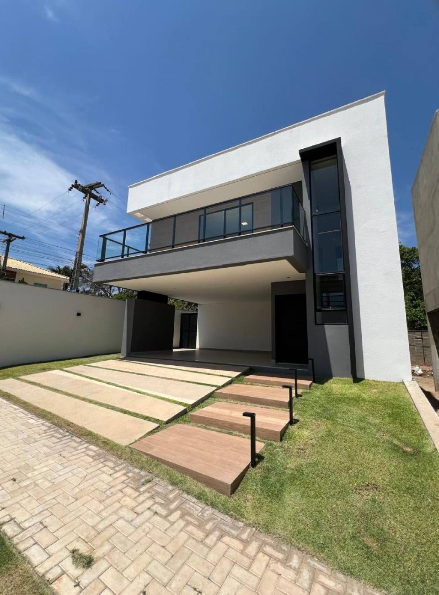 CASA DE CONDOMÍNIO FERNANDO PESSOA - MORROS