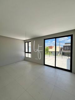 Casa 3 Suítes no Terras Alphaville 1