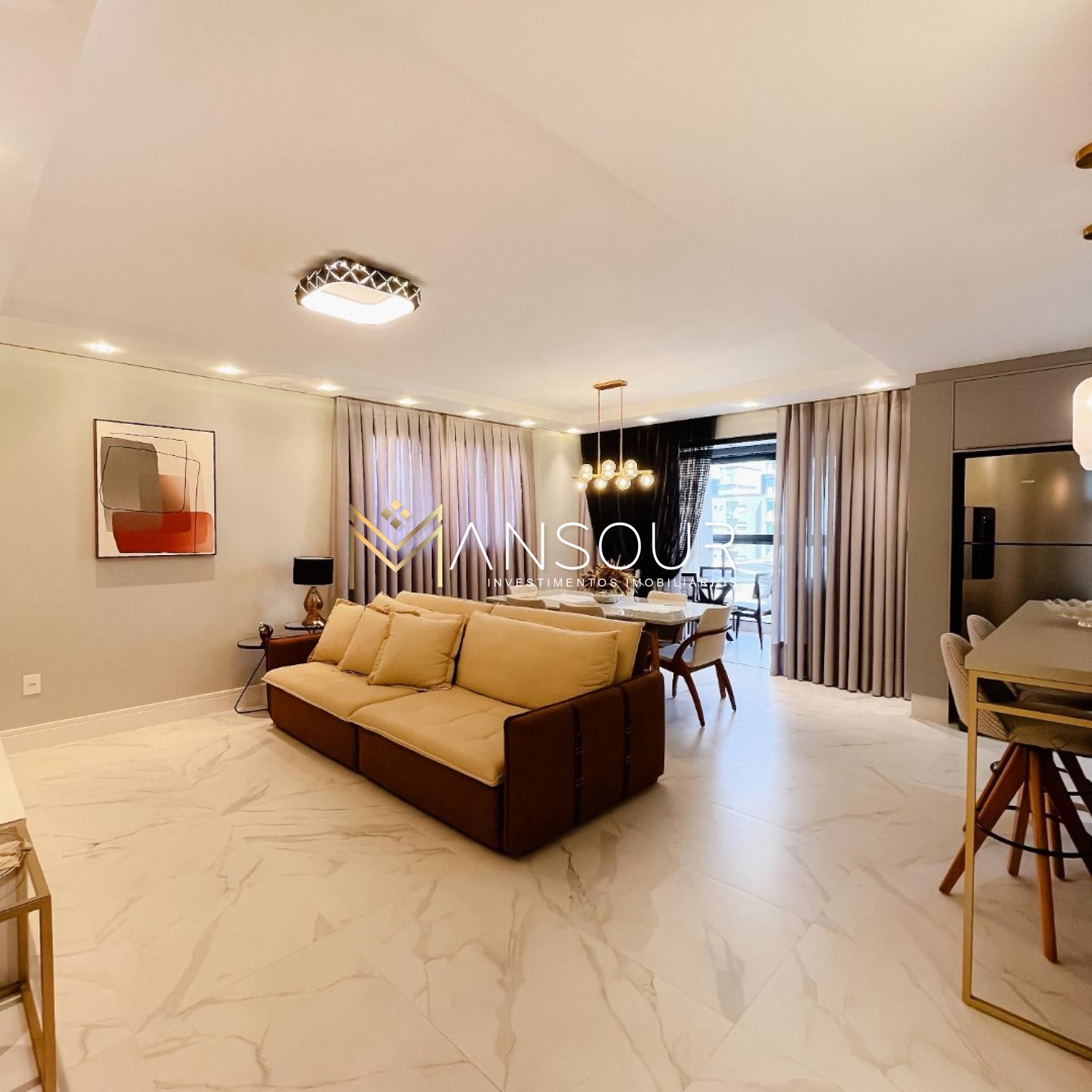 Acabamento de Alta Qualidade Meia Praia - Apartamento 03 suítes