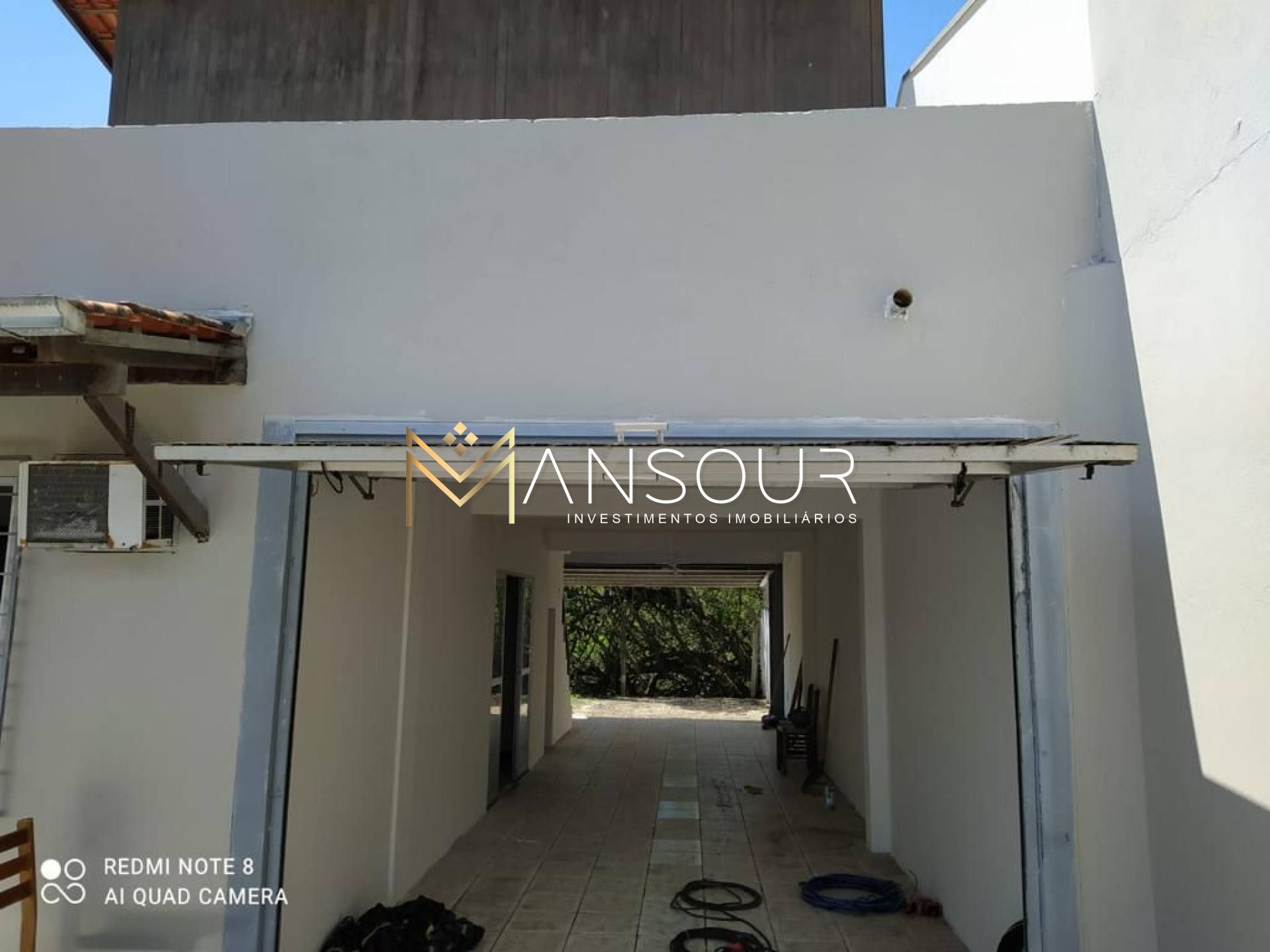LOCALIZAÇÃO PRIVILEGIADA Casa 03 Dormitórios sendo 01 suíte