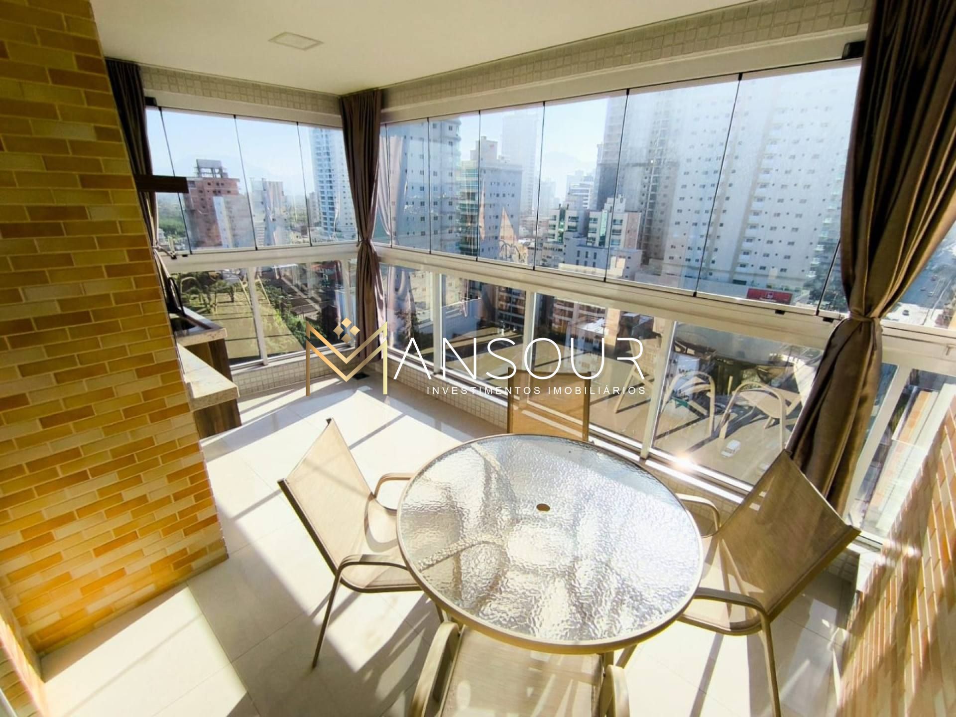 QUADRA MAR Apartamento 02 suítes