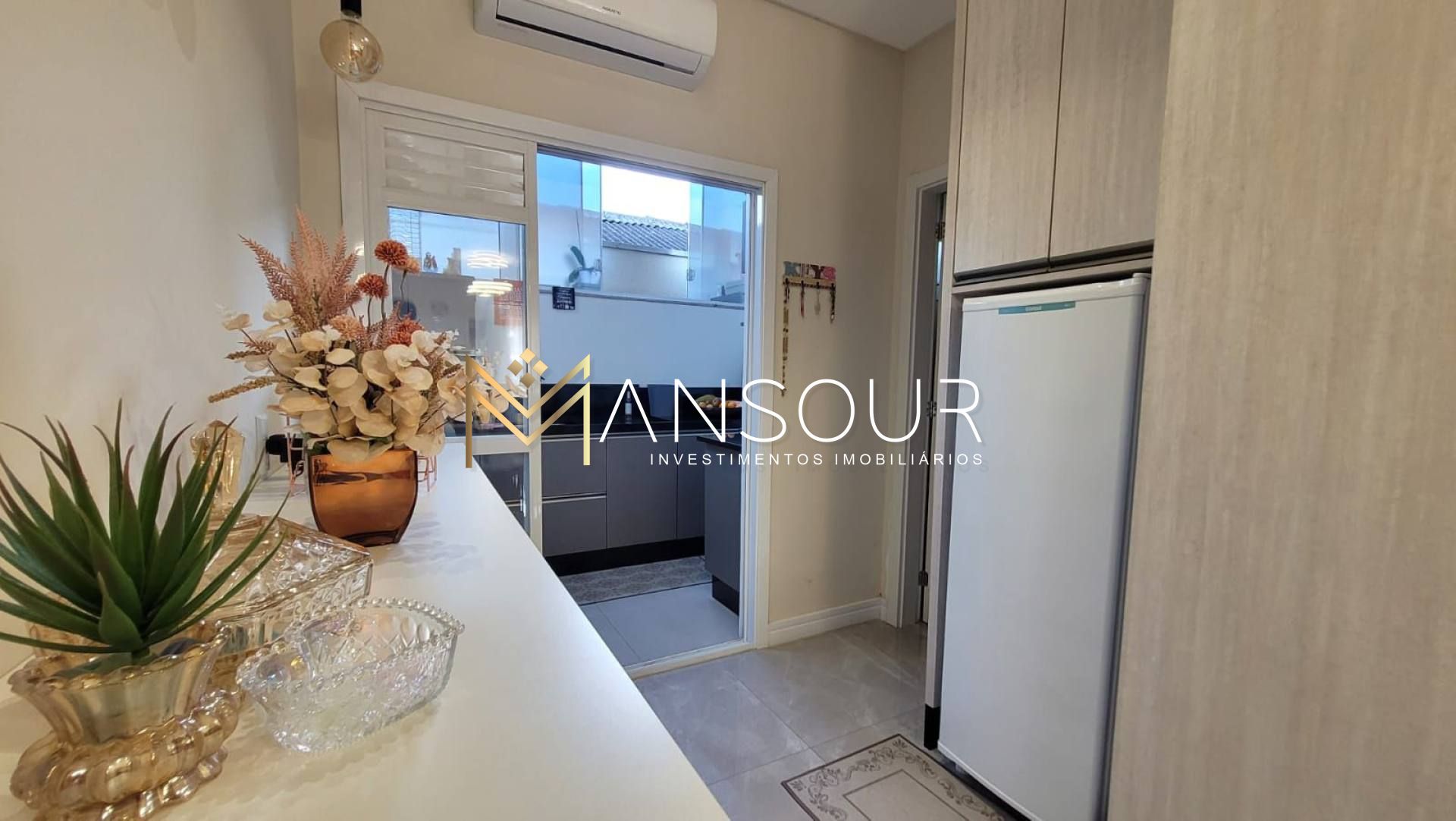 OPORTUNDADE Apartamento 2 suítes