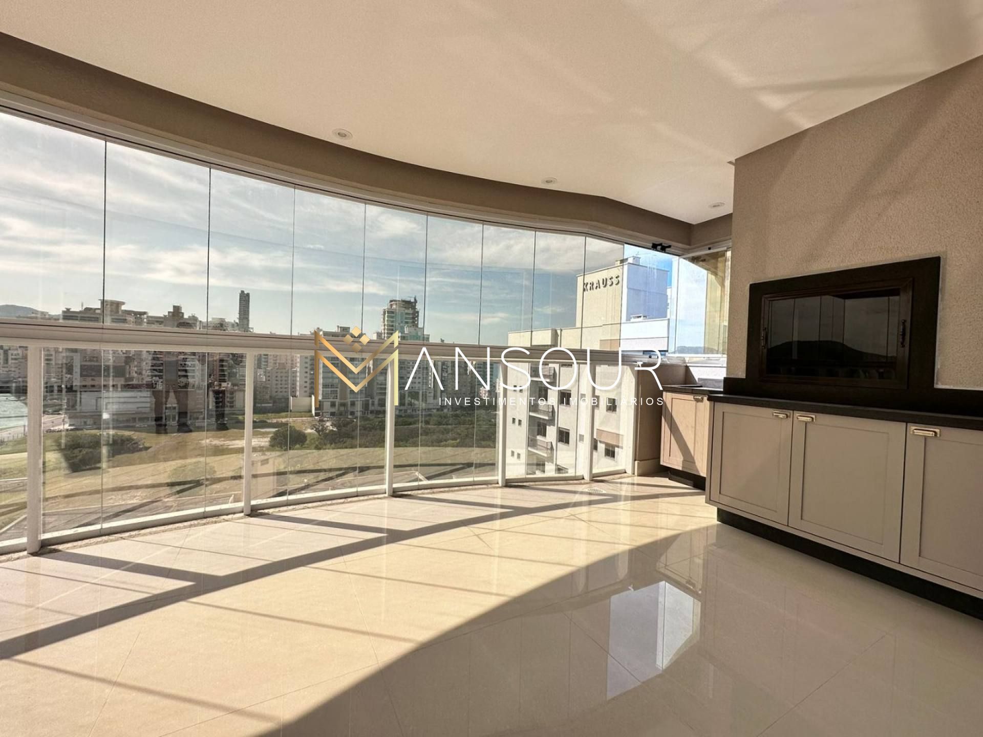 Apartamento 04 suítes sendo 01 Máster com hidro