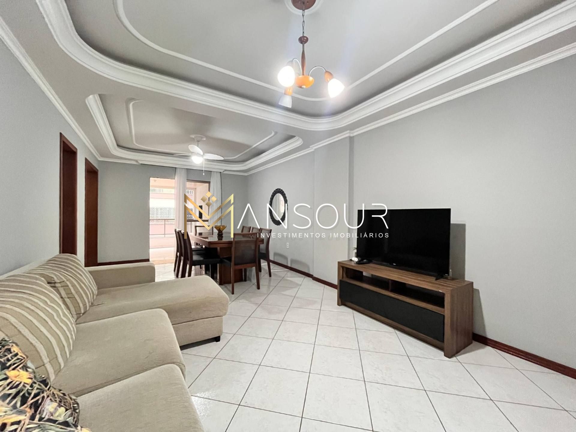 MEIA PRAIA Apartamento 04 Dormitórios sendo 01 suíte