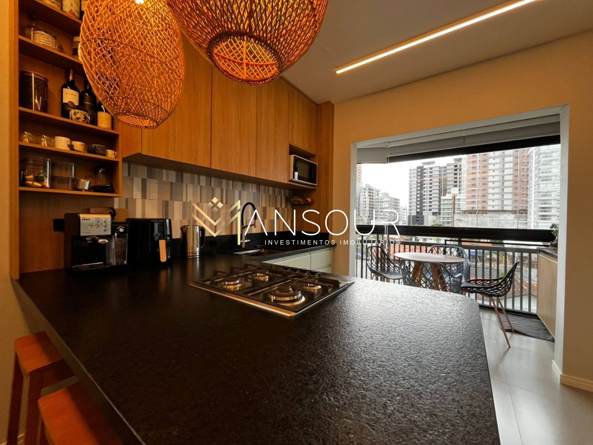 FINAMENTE MOBILIADO Apartamento 02 Dormitórios sendo 01 suíte