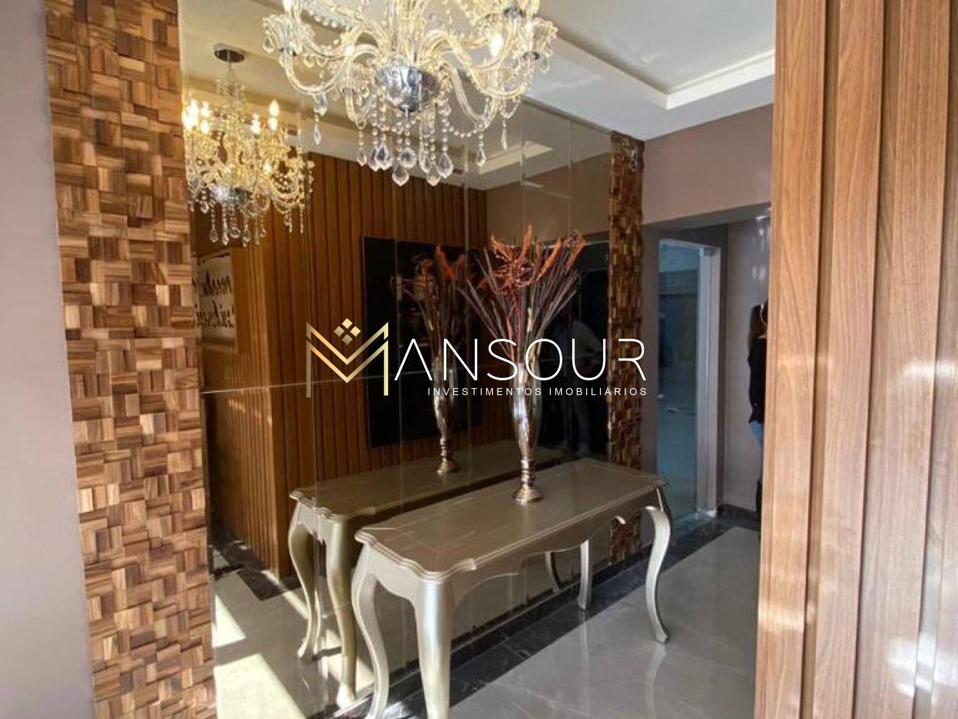 MEIA PRAIA  Apartamento 03 suítes