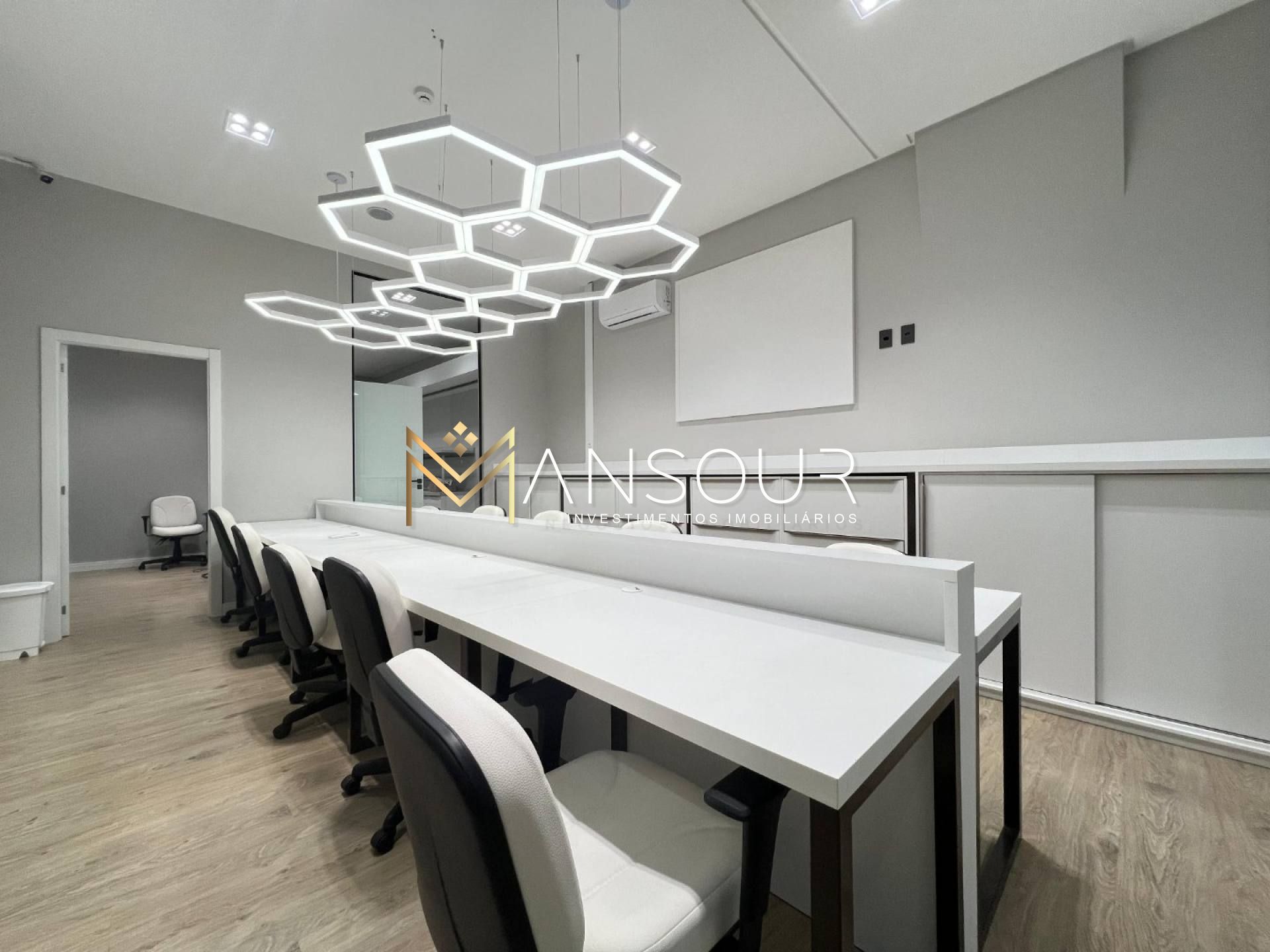 Sala Comercial Meia Praia