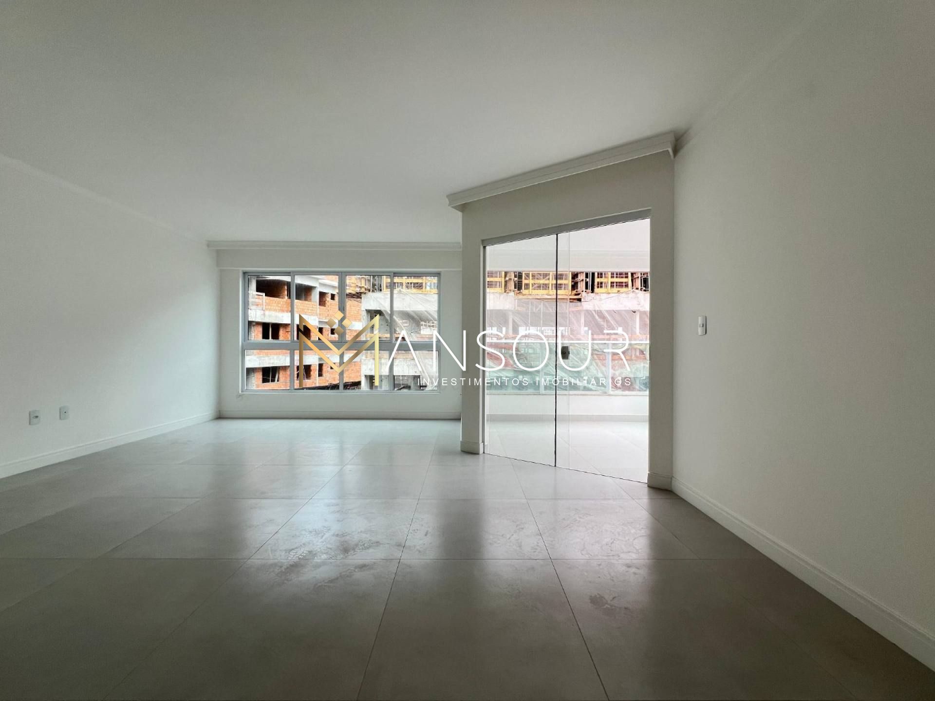 BEM LOCALIZADO Apartamento 2 suítes