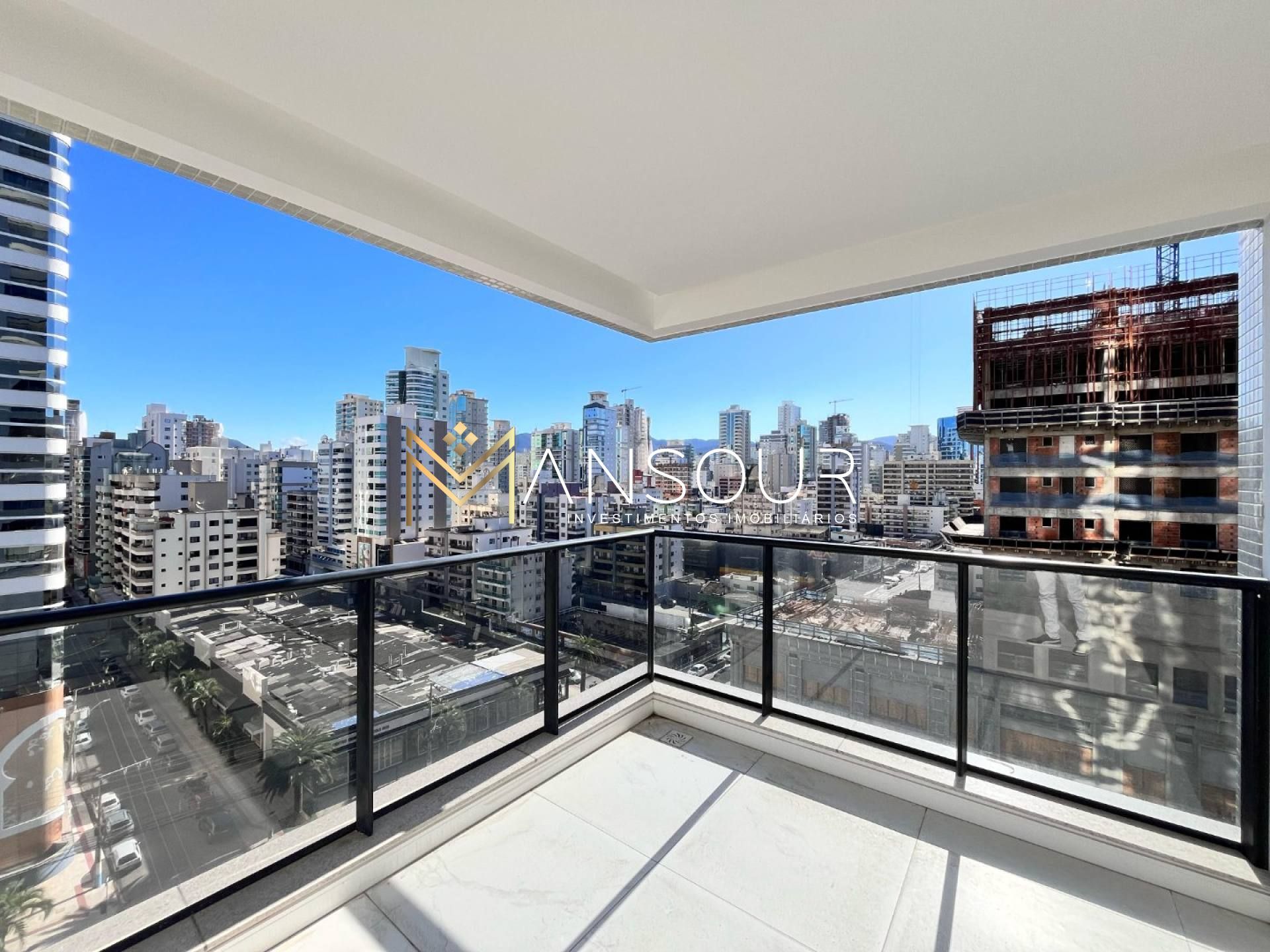 AMPLA VISTA PARA CIDADE Apartamento 03 suítes